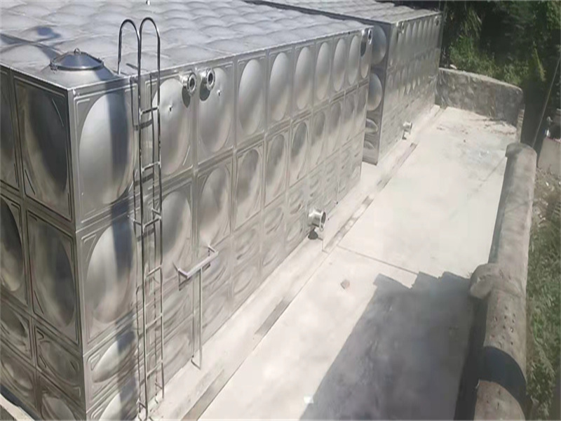 矩形不锈钢水箱